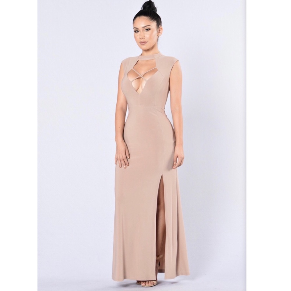 Fashion Nova “Heir to Throne” Dress